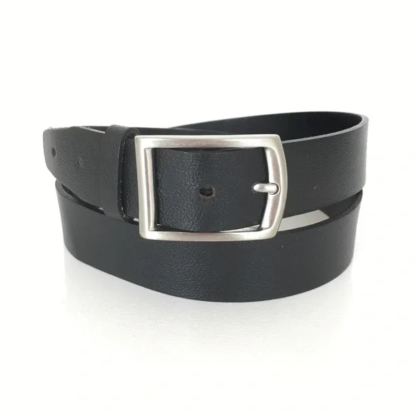 Italian Leather Black Belt by Banana Republic Men’s Size 40 Silver Buckle