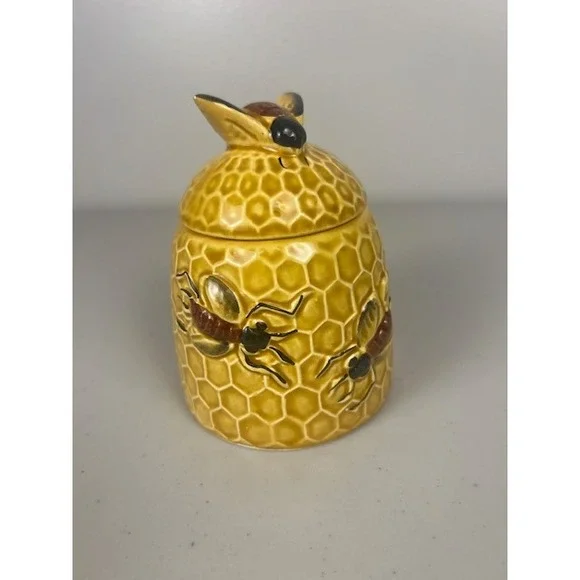 Vintage Ceramic Honeycomb Bee Honey Pot with Notched Lid Yellow 4.5 inch