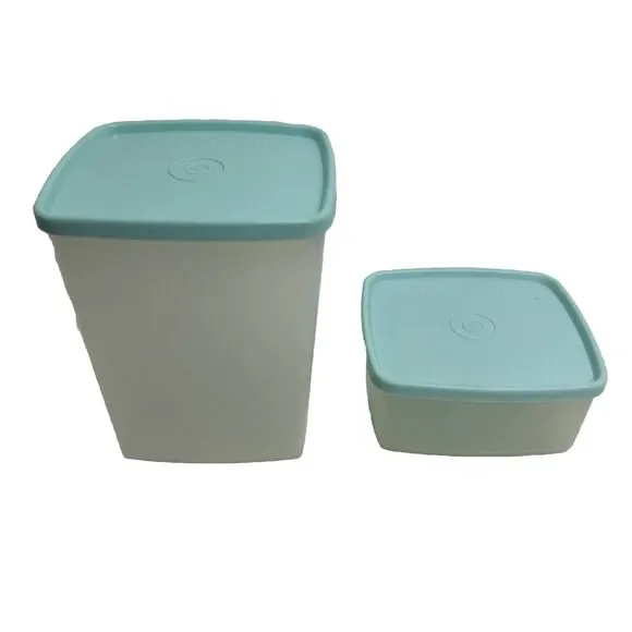 LOT OF  2 - VINTAGE KITCHEN TUPPERWARE‎ - Gently Used