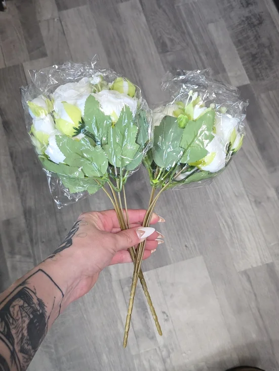 NWT, White & Green Artificial Peony Stem Bunch - Home Accents, Set Of 2