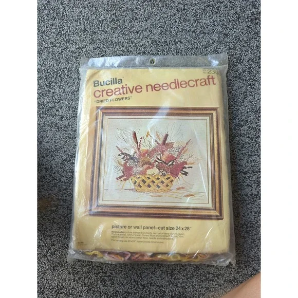 Vintage Bucilla Needlepoint Stitch Kit 'Dried Flowers' 24 X 28