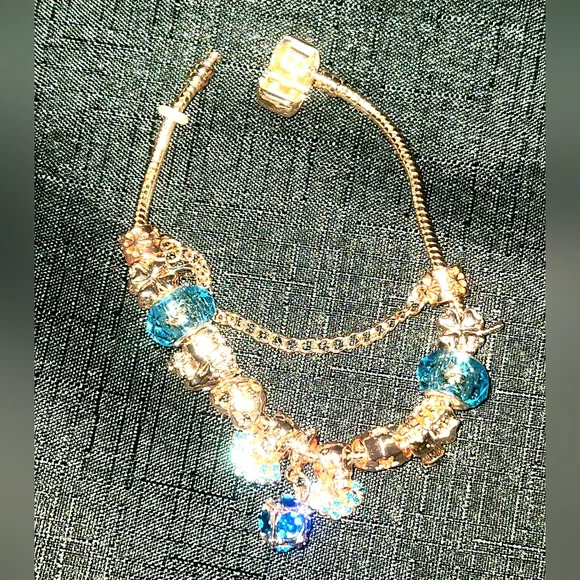 Blue and Gold Multi-Strand Bracelet with Beaded Accents. ITEM No. 19-147