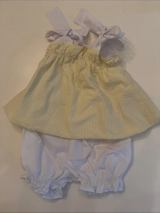 Rare -The Beaufort Bonnet Company Yellow Seersucker Top with White Bloomers