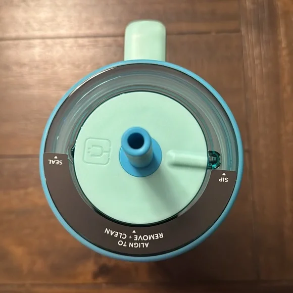 BrüMate 30 oz Era in Limited Edition Sea Glass. Brand New!!