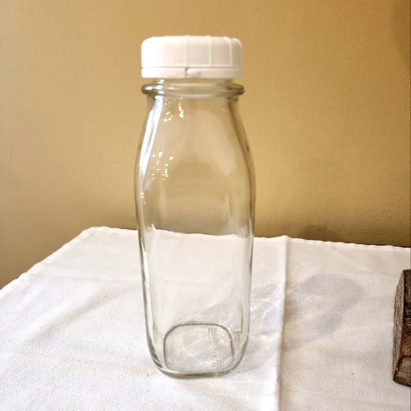 Stanpac Clear Glass Resealable Liquid Jar Container Decanter 16 ounces