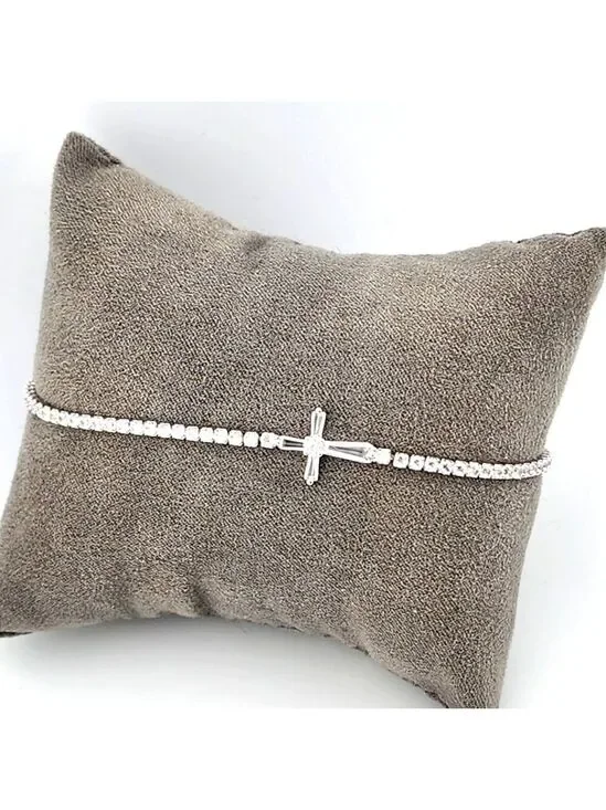 Elegant Silver Cross Adjastable Bracelet Stamped 925 with cubic zirconia stones