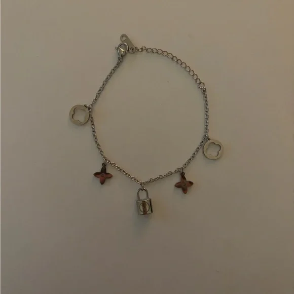 Stainless Steel gorgeous bracelet