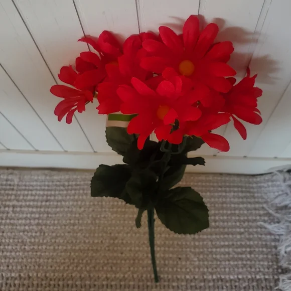 RED FAUX FLOWERS