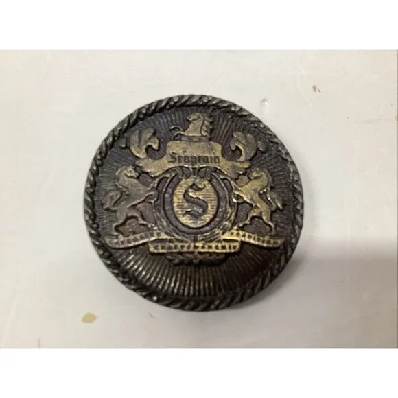 vintage seagrams integrity craftsmanship tradition belt buckle 2.75”
