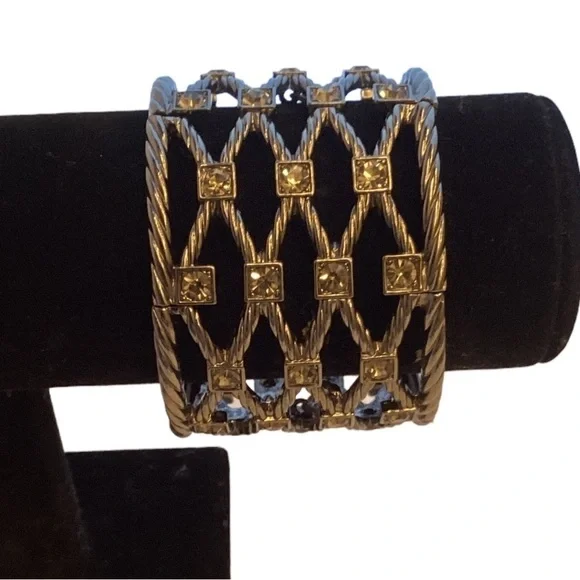 Lia Sophia Monte Carlo collection 2”Bracelet‎