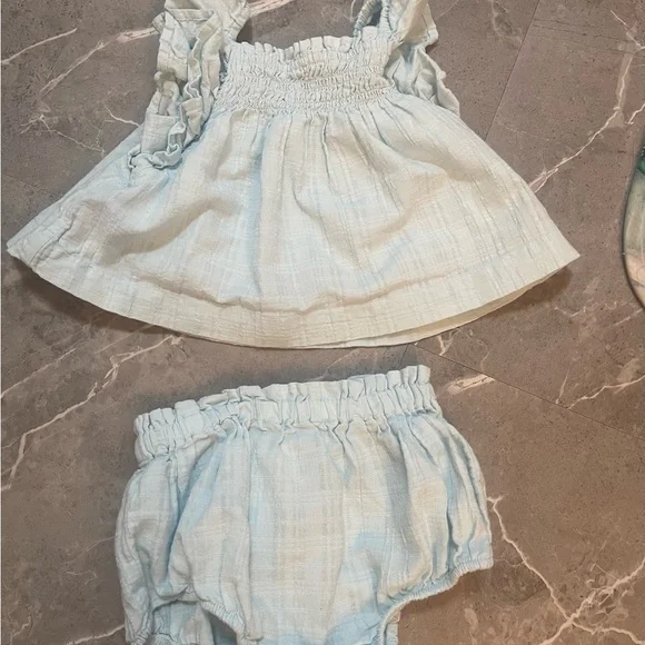 Kids Light Blue Ruffled Tank Top & Bloomers Set