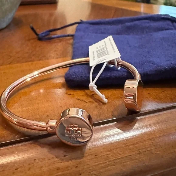 Tory Burch Rose Gold‎ Logo Bangle Bracelet NWT