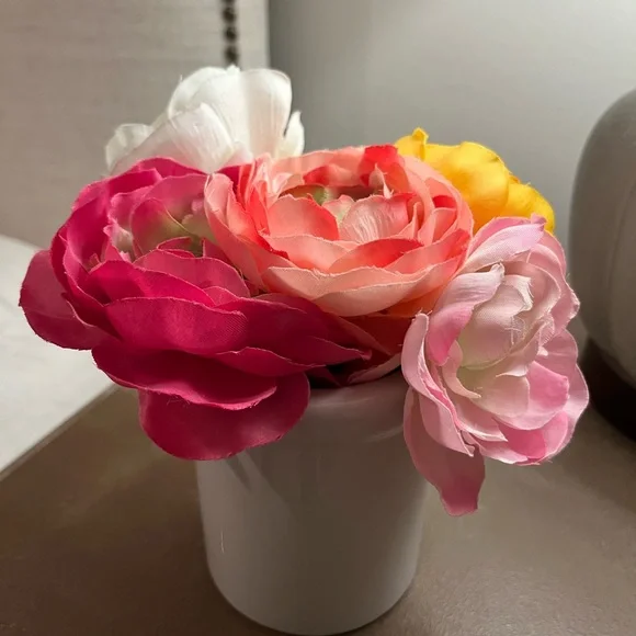 Threshold faux ranunculus arrangement
