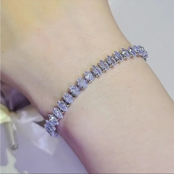 NEW 18cm Marquise Cut Luxury Diamond Bracelet