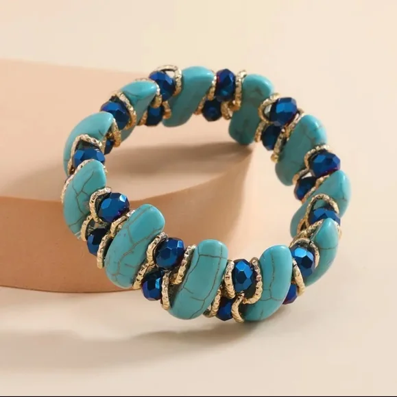 Unique Boho Style Crystal High-Quality Turquoise Elaatic Bangle Brecelet.