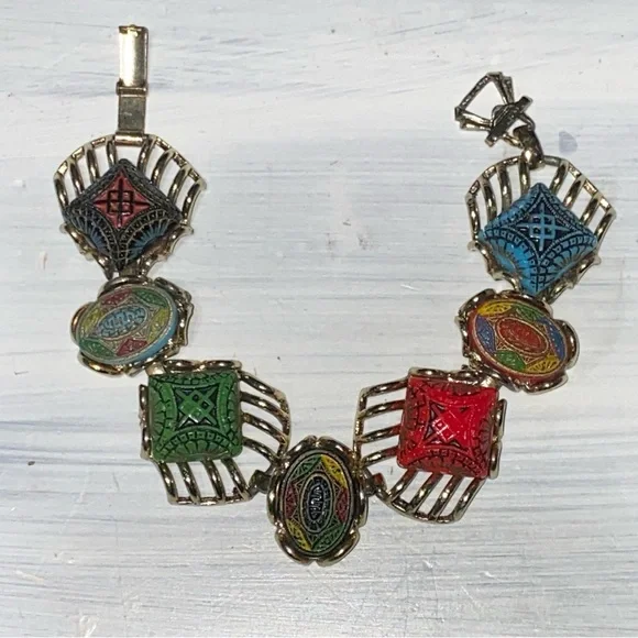 PRETTY Vintage Glass & gold tone Matrix Bracelet jewelry