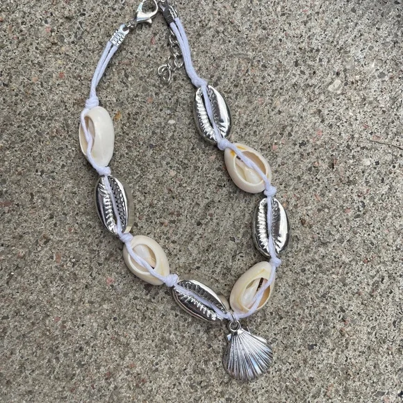 Silver and White Cowrie Shell Natural Bracelet beach vacation tropical new