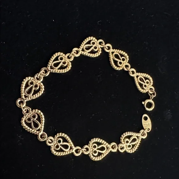 Avon Bracelet