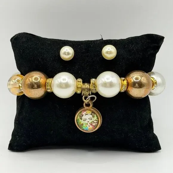 ♠️ Alice Charm Bracelet + Pearl Stud Set