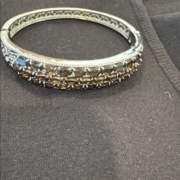 Elegant Silver and Black Women's Bracelet