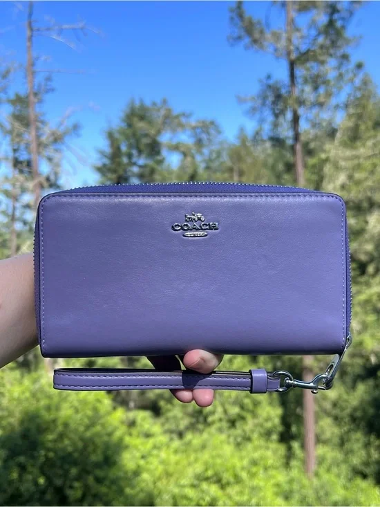COACH Long Zip-Around Wallet Purple Smooth Leather w Silver Hardware AUTHENTIC