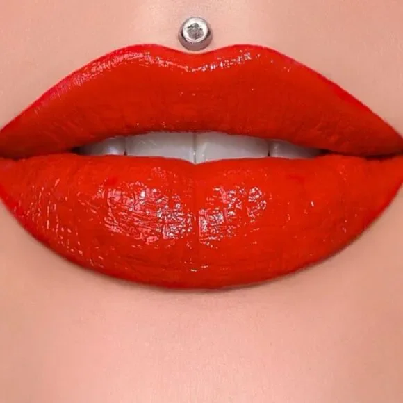 NIB Jeffree Star Everybody Knows Supreme Gloss Full Pigment Lip Gloss
