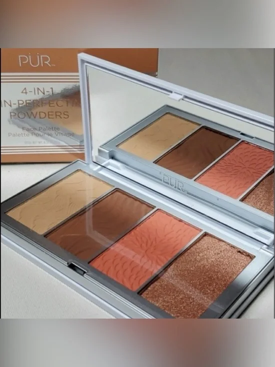 PÜR 4 in 1 Perfecting Face Palette in Medium/Tan