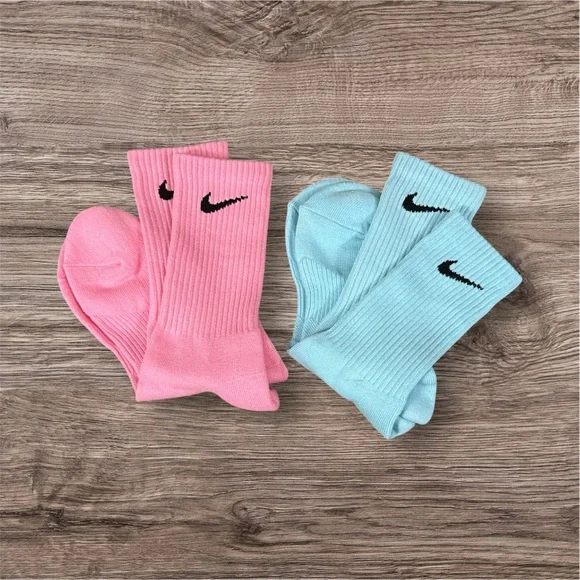 Nike Women Pink and Light Blue Socks 2pairs Set New