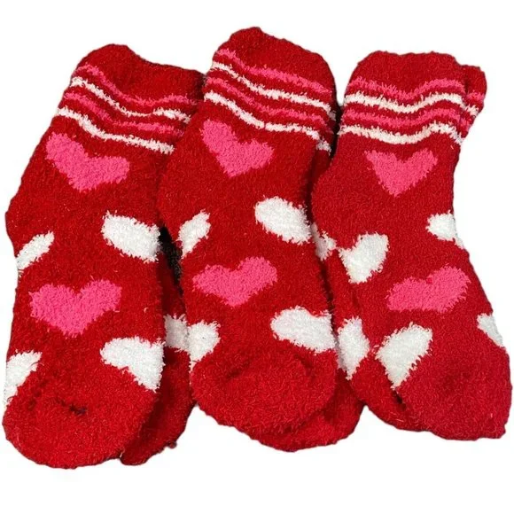 Fuzzy Heart Print Socks Red Pink White One Pair One Size NWT