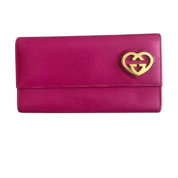Gucci LE GG Interlocking Hearts Long Wallet in pink