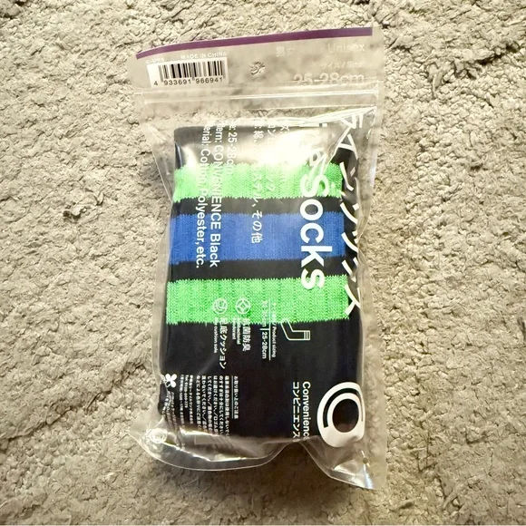 Family Mart Socks