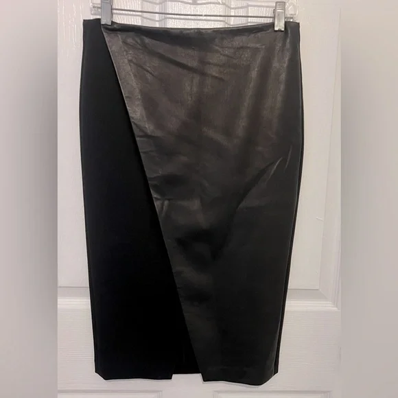 ALICE + OLIVIA Women's Black Leather Front Pencil Skirt Size 6 NEW