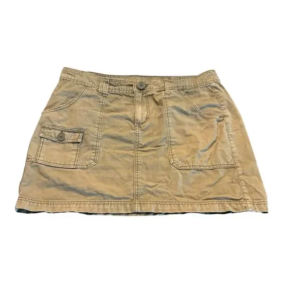 H&M L.O.G.G. Khaki Cargo Skirt Size 8  utility