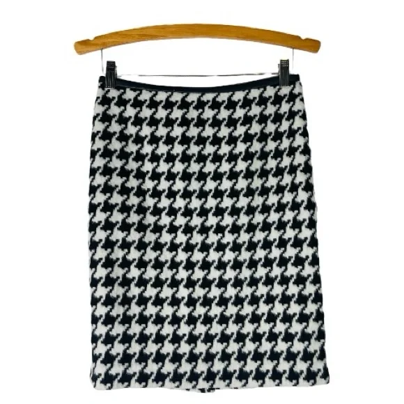 Talbots black white wool houndstooth preppy office pencil skirt 2P