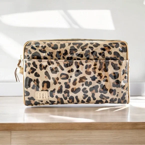 GOEL Mills Boutique Make Up Bag in Morgan - animal print NWT
