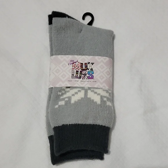 Muk Luks Gray Black Socks NWT OSFM