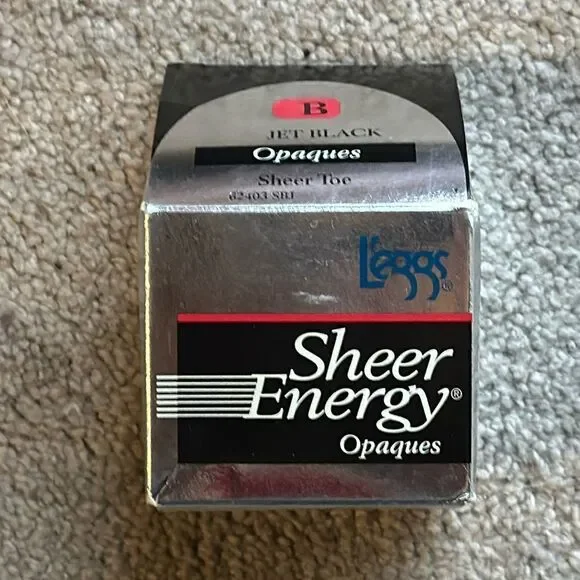 Legg’s Sheer Energy Opaques Pantyhose in Jet Black!