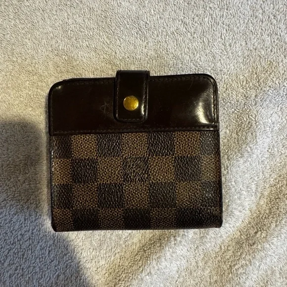 Louis Vuitton Damier Ebene Compact Wallet