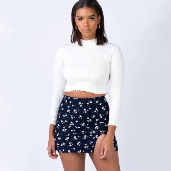 Princess Polly NWT Luisa Daisy Floral 90s Corduroy Mini Skirt