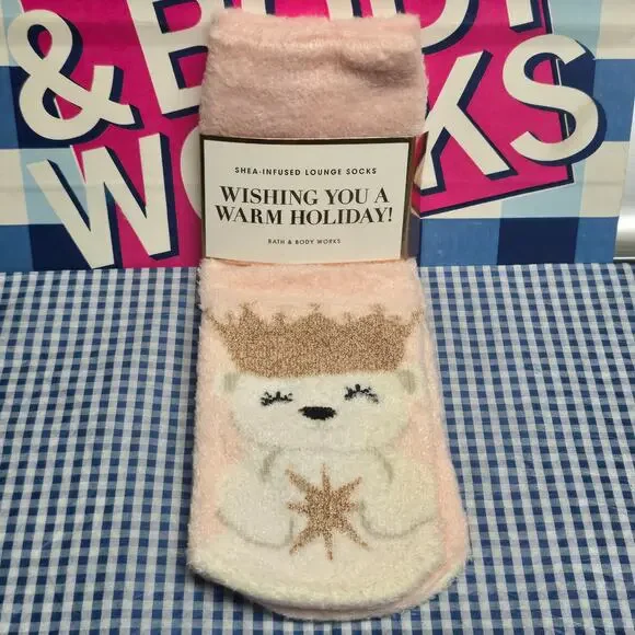 BBW Gold Crown Polar Bear Shea Infused Skid Proof Lounge Socks