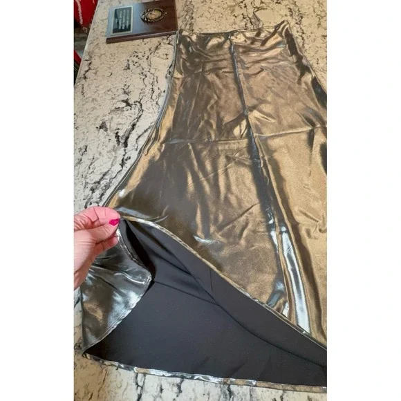NWOT women's size XXS Wild Fable maxi skirt in dark silvery holiday color.