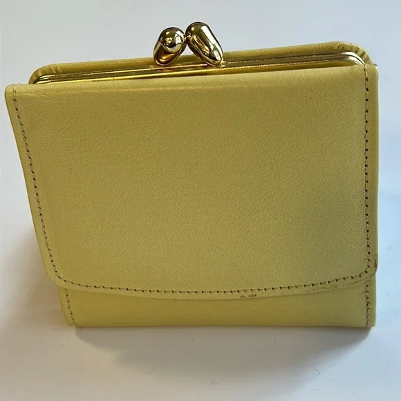 STRATTON WALLET. VERY RARE