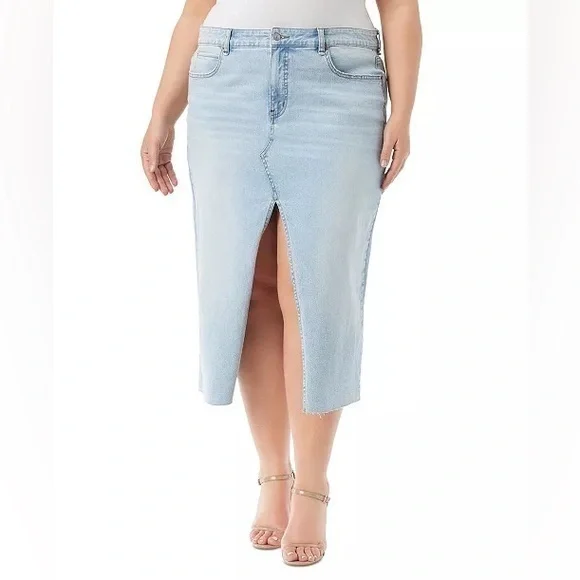 Jessica Simpson Light Blue Denim Skirt Raw Hem Plus Size 18