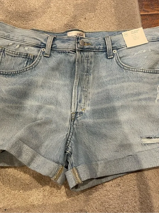 Universal Thread 90s Baggy Jean Shorts NWT