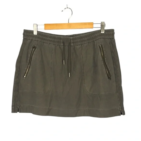 Athleta sweatshirt mini skirt athleisure comfort golf tennis