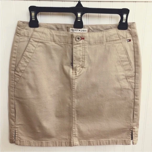 Tommy Hilfiger Beige Mini Skirt