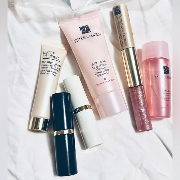 7pc High-End Beauty Bundle: Estée Lauder 2~Lipsticks+Gloss+Cleanser+Primer+Toner