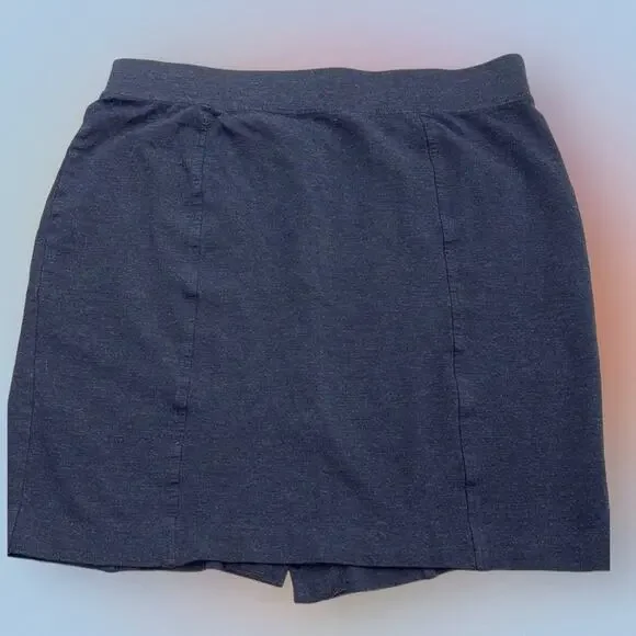 DALIA Women’s 10 Blue Stretchy Skirt