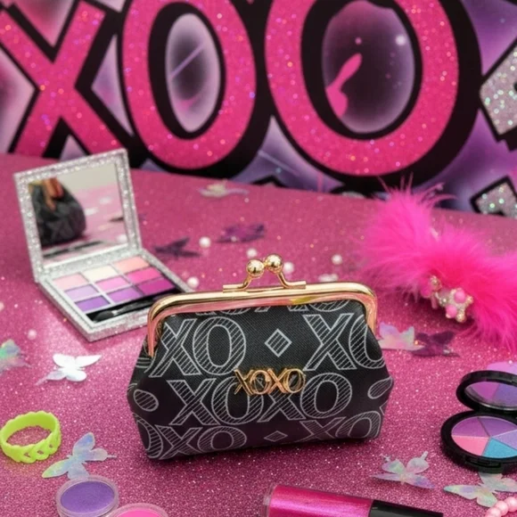 XOXO Y2K Logo Kiss Lock Multi Coin Purse