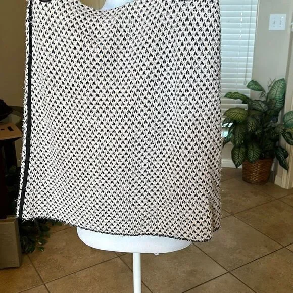 Marc Cain Womens Size 12 Black White Cotton Wool Alpaca Blend Mini Skirt NWT